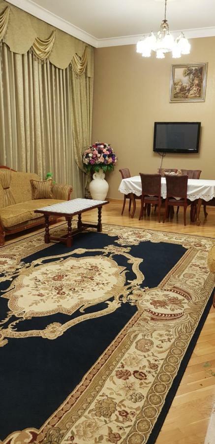 Gulluoglu Royal Suite Luxury Apartment Baku Exterior photo